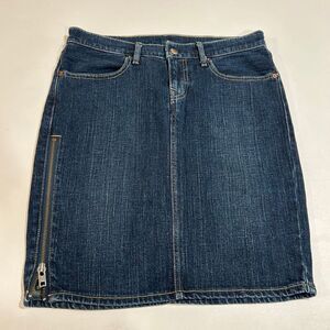 Levi’s Premium Zippit Kit Denim Skirt Dark Wash Size 30